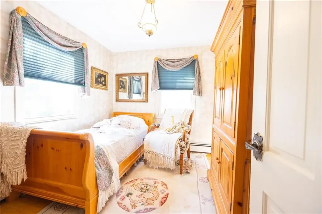 35 Angell Road Lincoln RI 02865