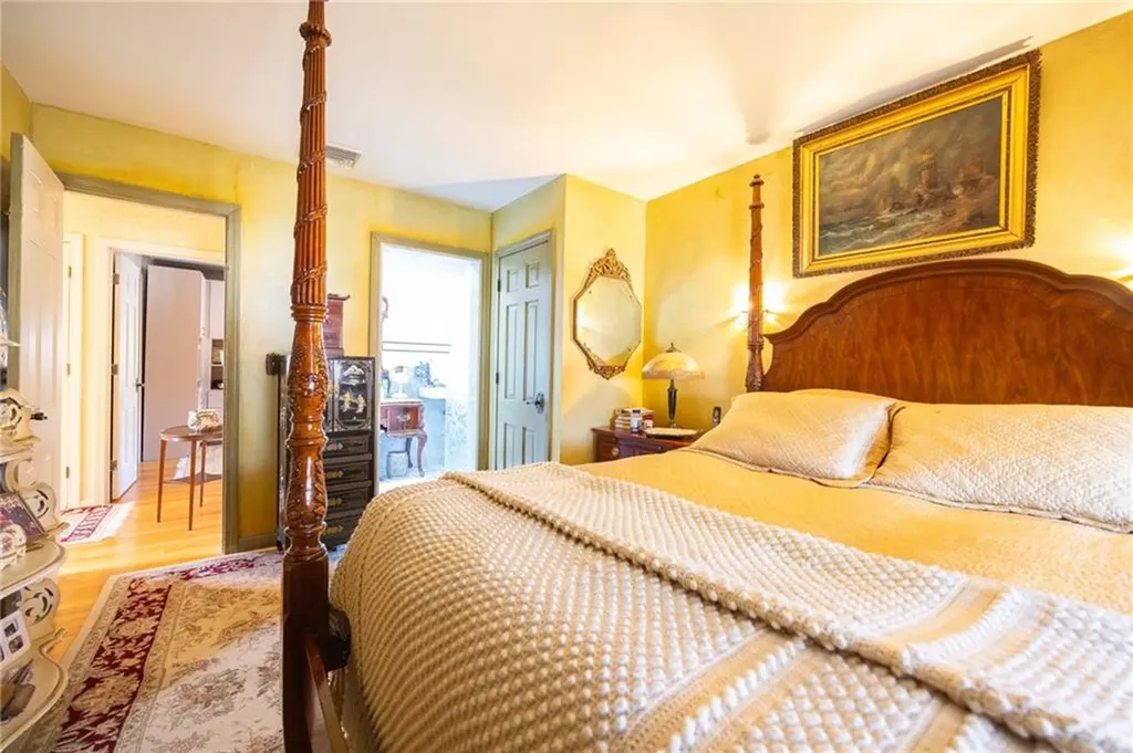 35 Angell Road Lincoln RI 02865