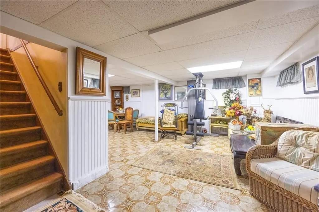 35 Angell Road Lincoln RI 02865