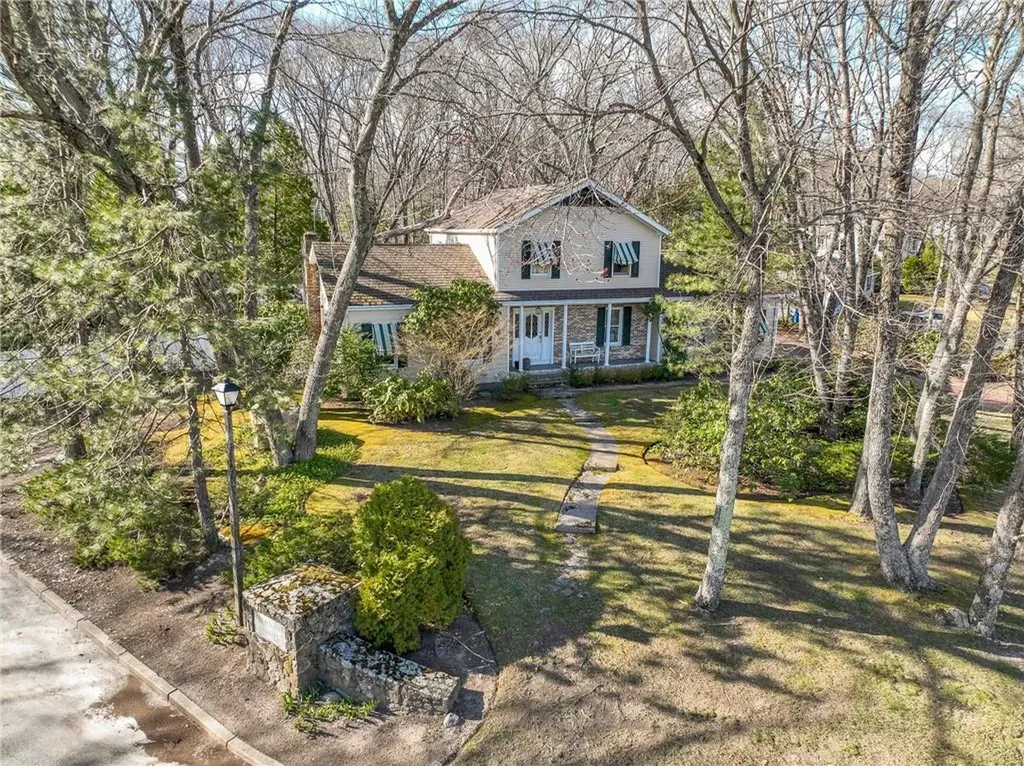 35 Angell Road Lincoln RI 02865