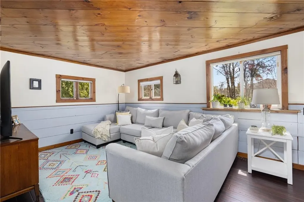 449 Felucca Avenue Jamestown RI 02835