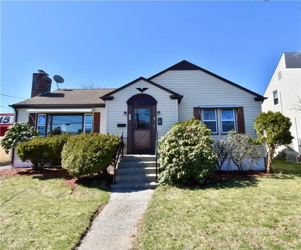 481 Chestnut Street Warwick RI 02888
