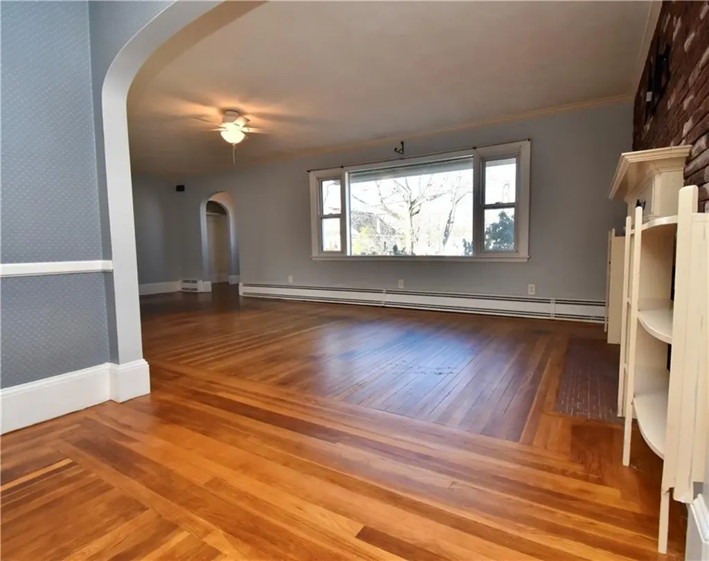 481 Chestnut Street Warwick RI 02888