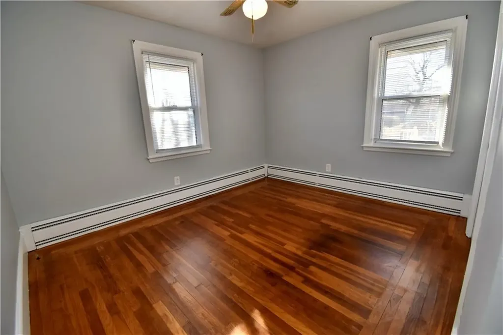 481 Chestnut Street Warwick RI 02888