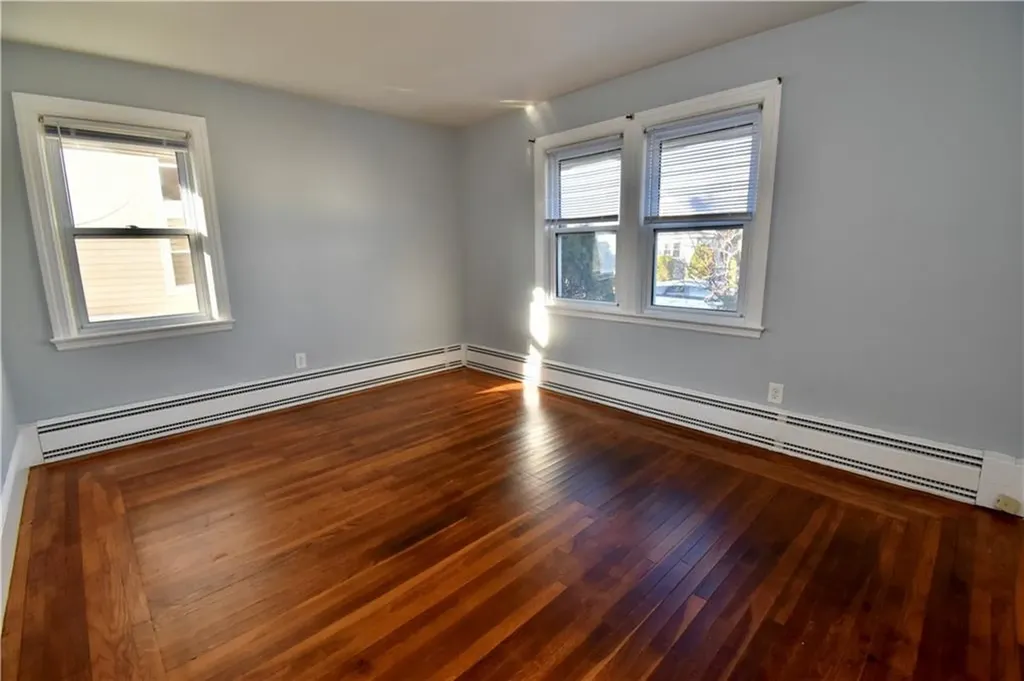 481 Chestnut Street Warwick RI 02888