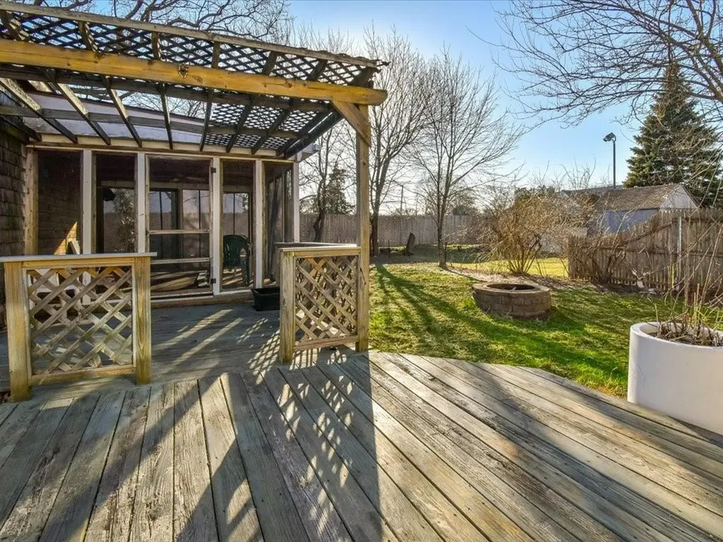 481 Chestnut Street Warwick RI 02888