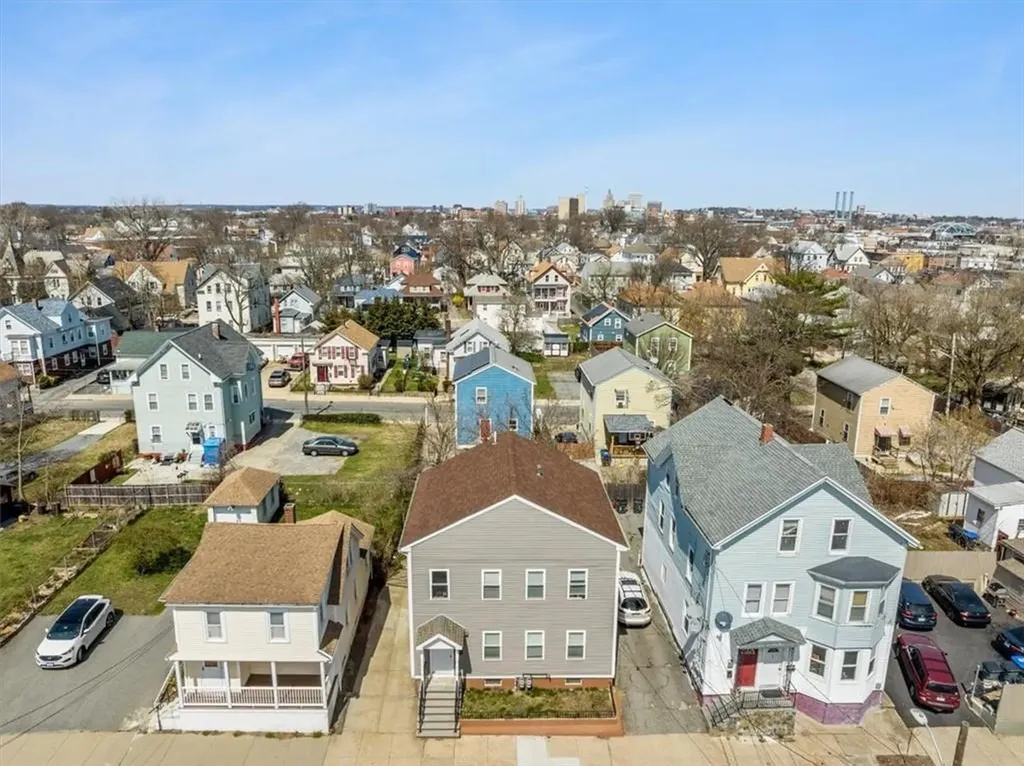 15 Colfax Street Providence RI 02905
