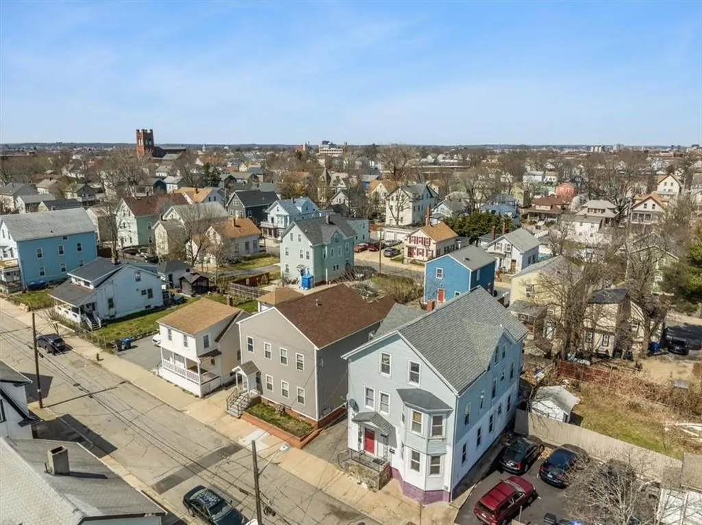 15 Colfax Street Providence RI 02905