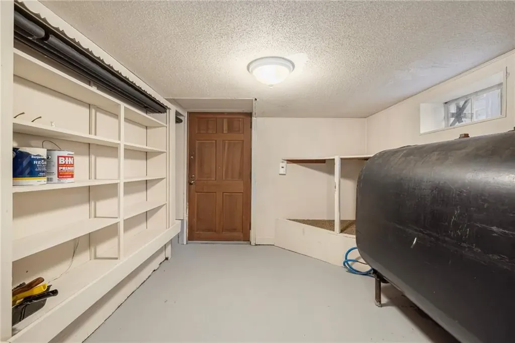 23 Hillside Avenue Portsmouth RI 02871