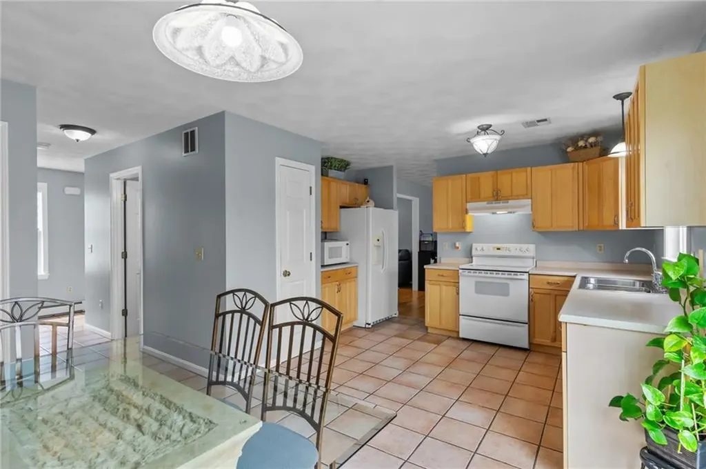 19 Lawrence Street Cumberland RI 02864