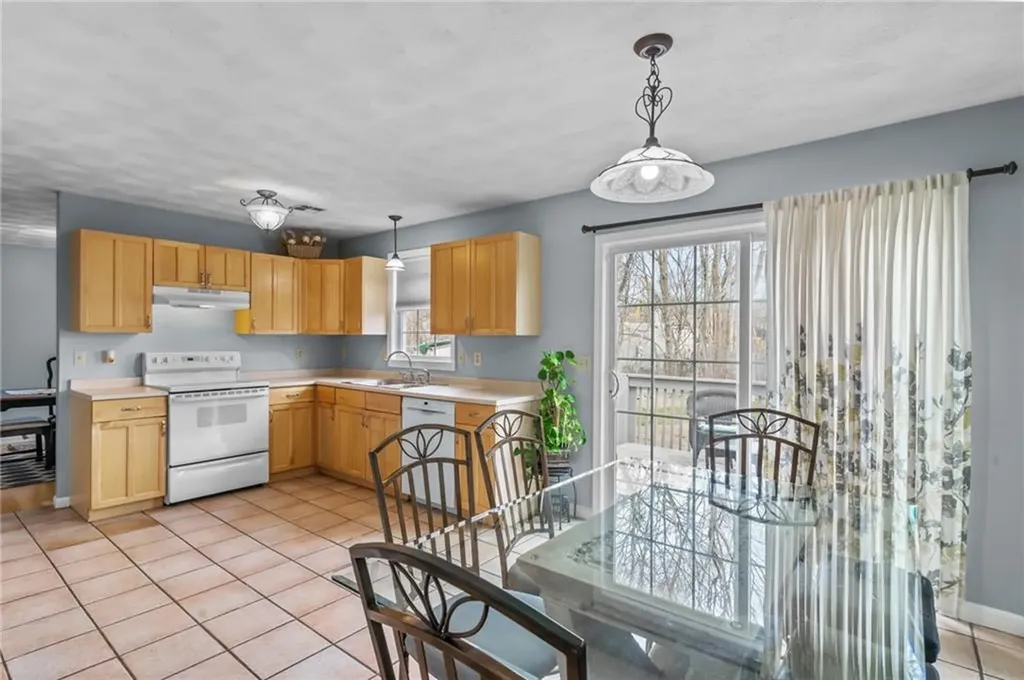 19 Lawrence Street Cumberland RI 02864
