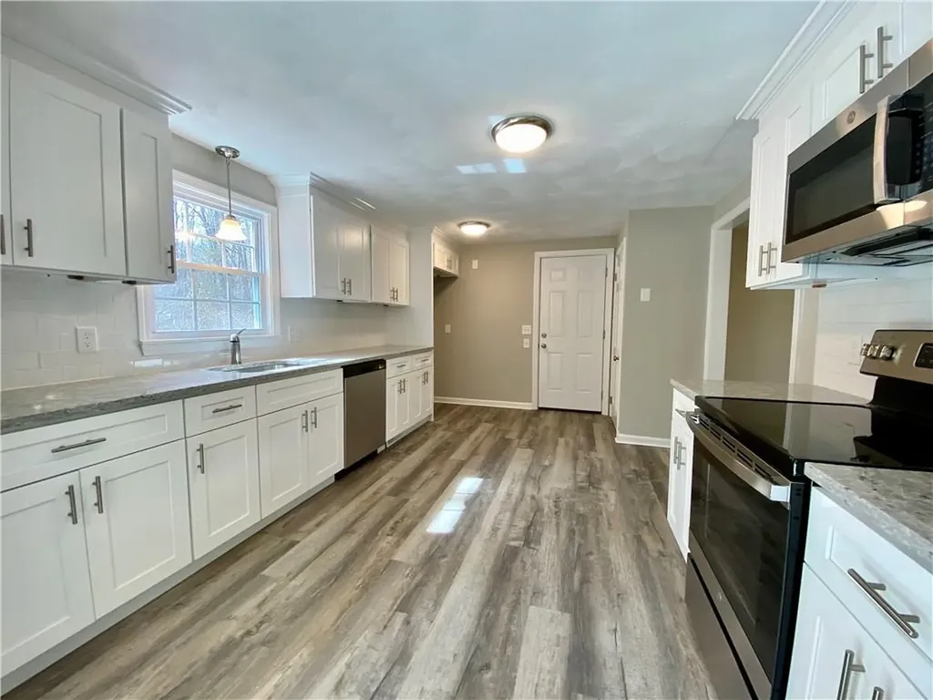 48 Cook Road Cumberland RI 02864