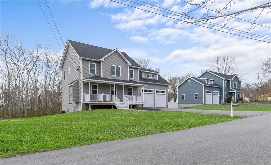 5 Rego Avenue Bristol RI 02809