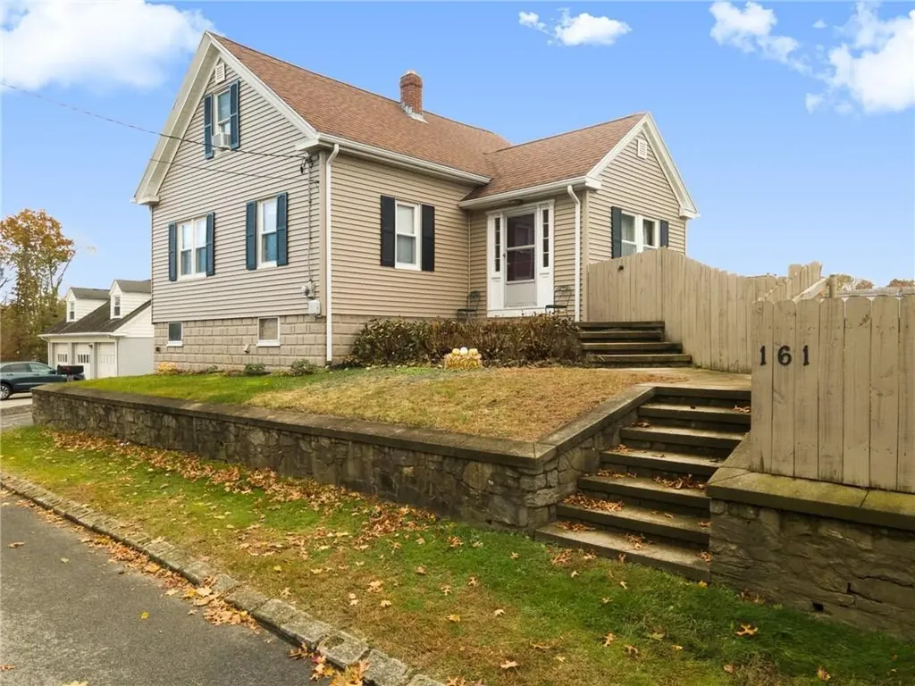 161 Cannon Street Cranston RI 02920