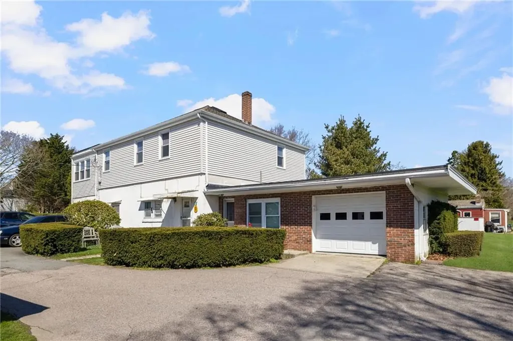 2 Fagan Court Middletown RI 02842