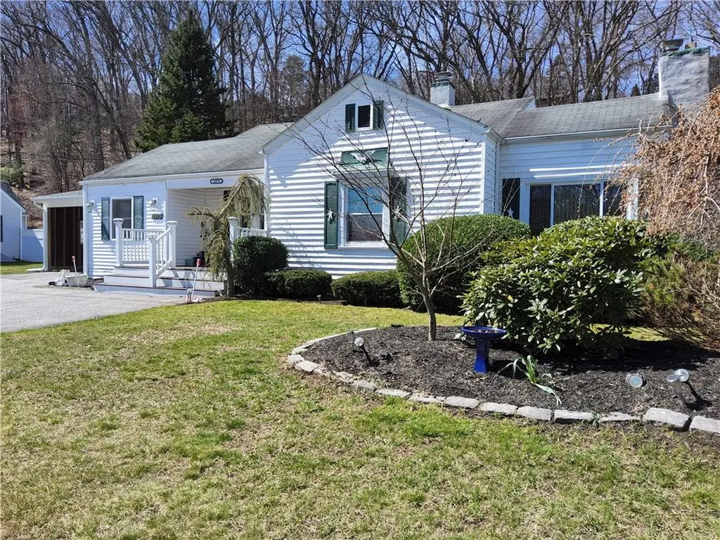 1575 Manville Road Woonsocket RI 02895