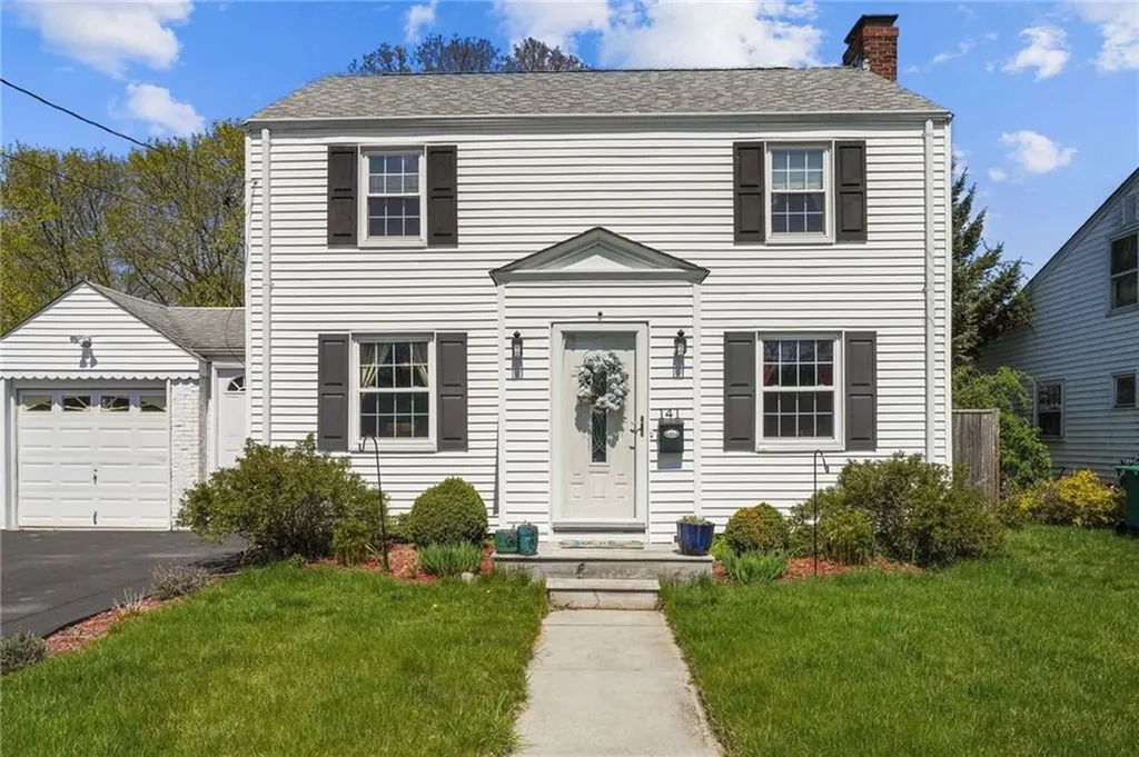 141 Pilgrim Drive Warwick RI 02888