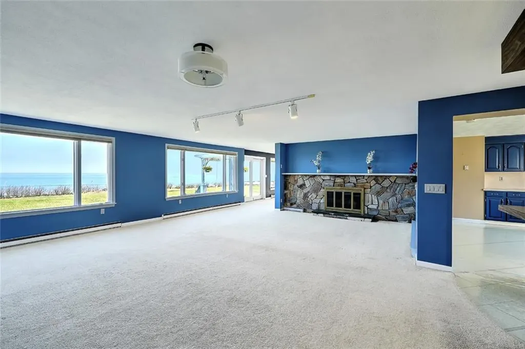 30 Pocono Road Narragansett RI 02882