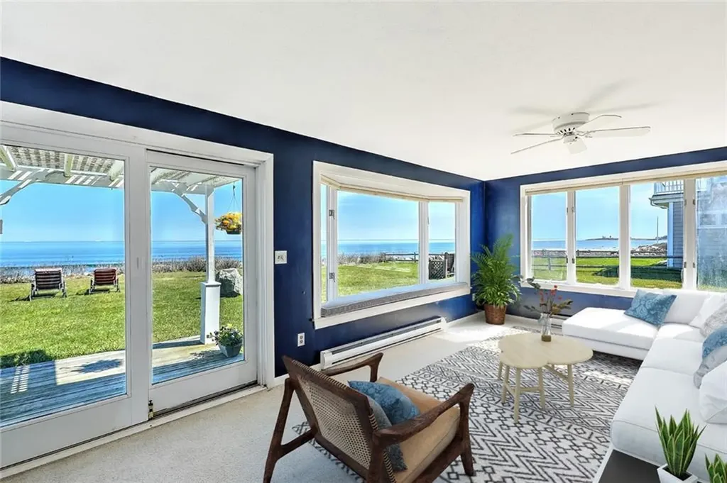 30 Pocono Road Narragansett RI 02882