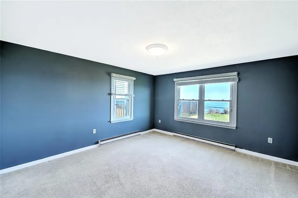 30 Pocono Road Narragansett RI 02882