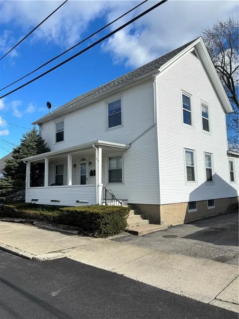 111 Dawson Street Pawtucket RI 02861