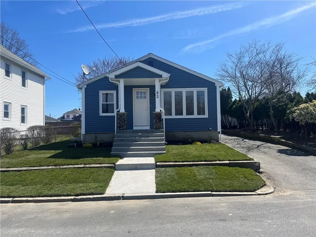 43 Gloucester Street Providence RI 02908