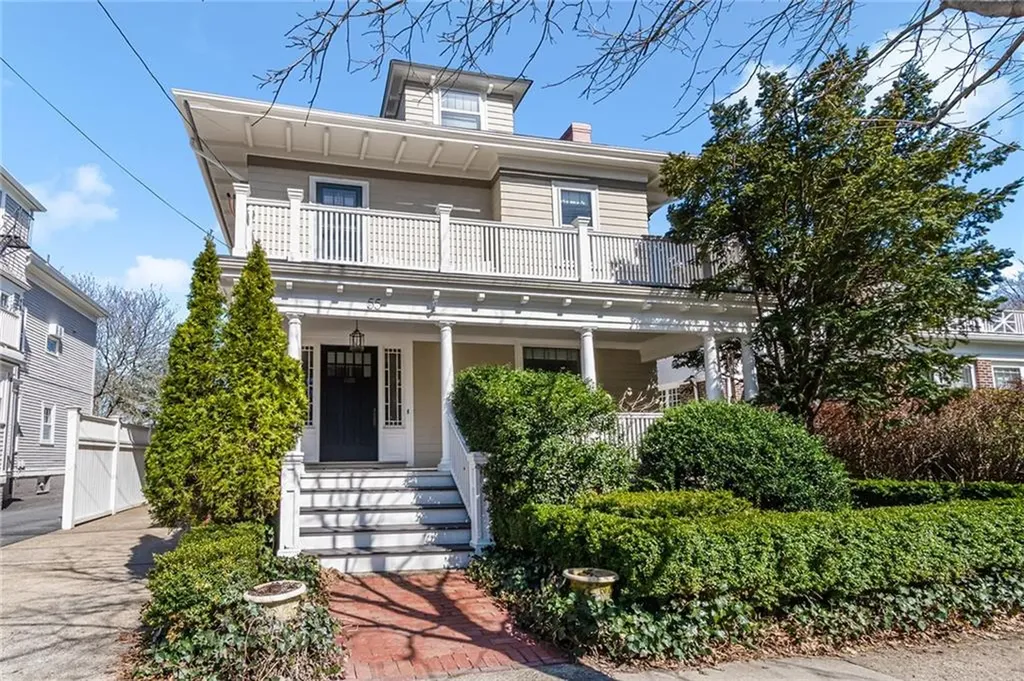 55 Elmgrove Avenue Providence RI 02906