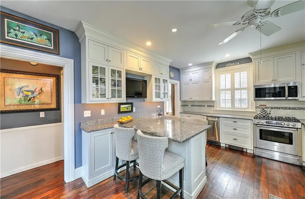 149 President Avenue Providence RI 02906