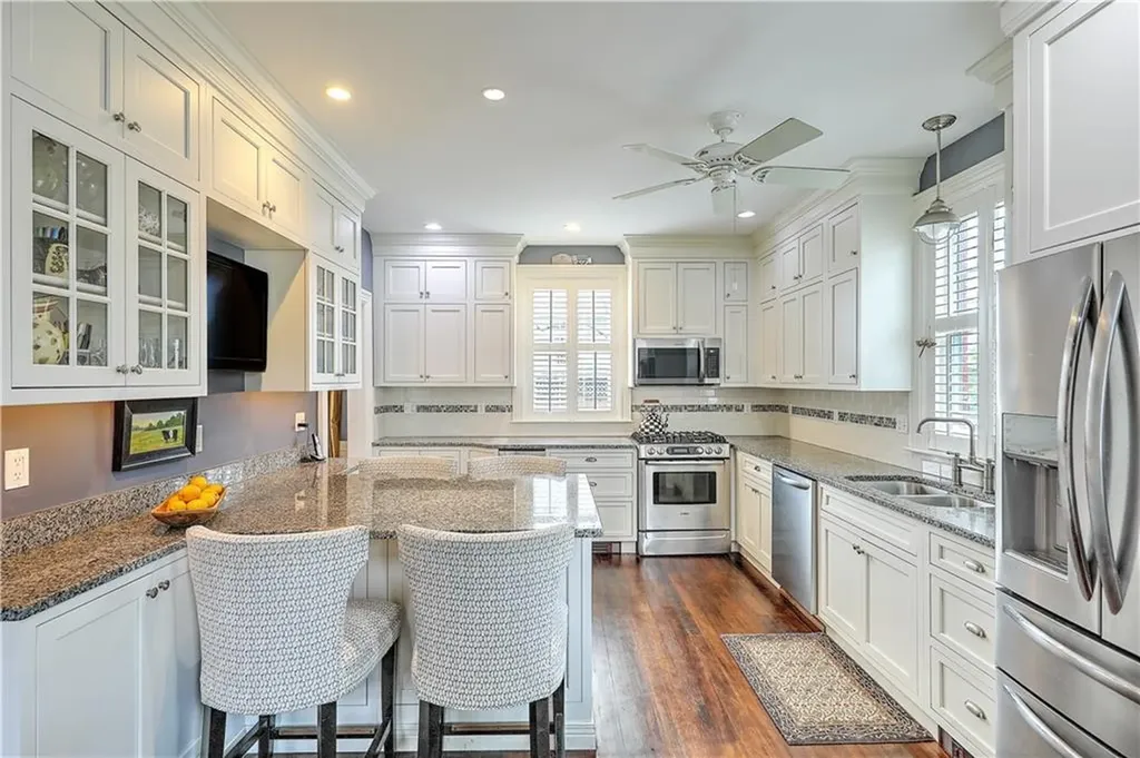 149 President Avenue Providence RI 02906