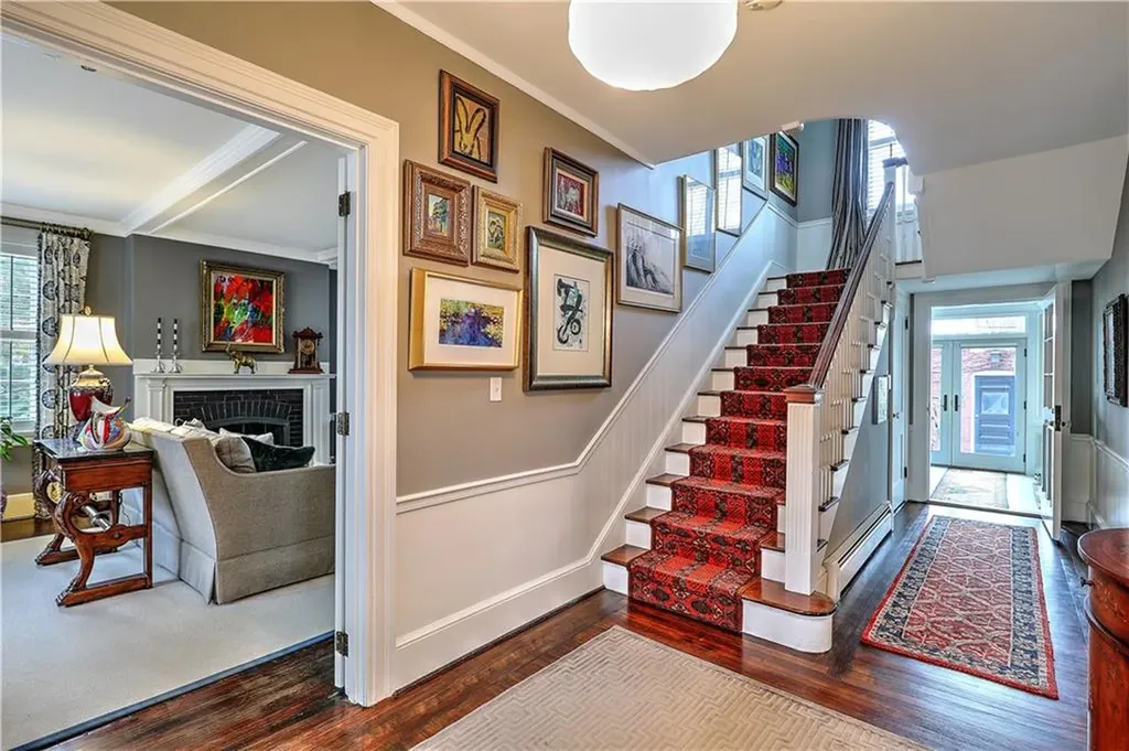 149 President Avenue Providence RI 02906