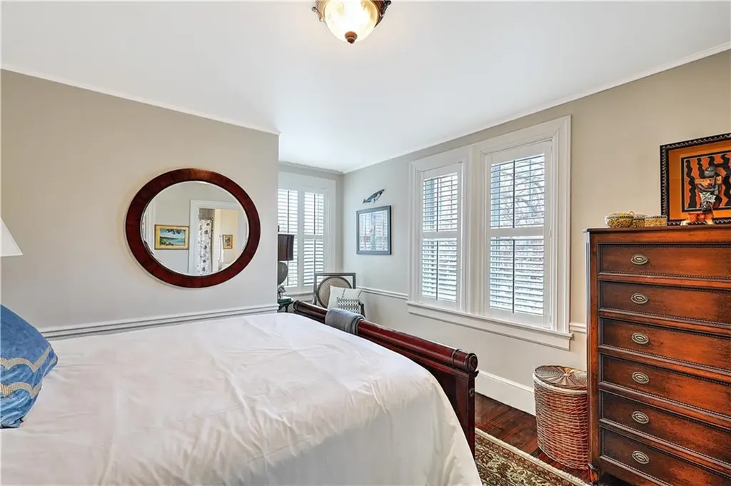 149 President Avenue Providence RI 02906