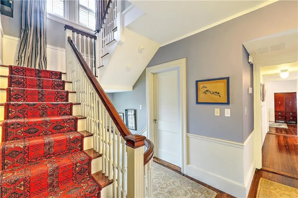 149 President Avenue Providence RI 02906