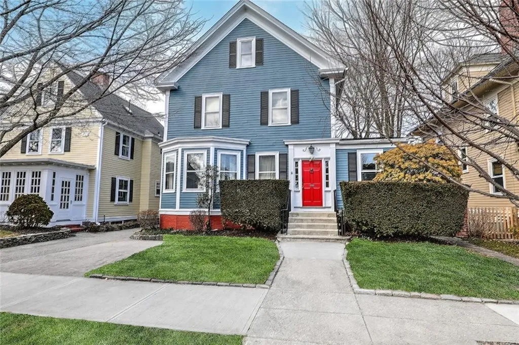 128 Irving Avenue Providence RI 02906