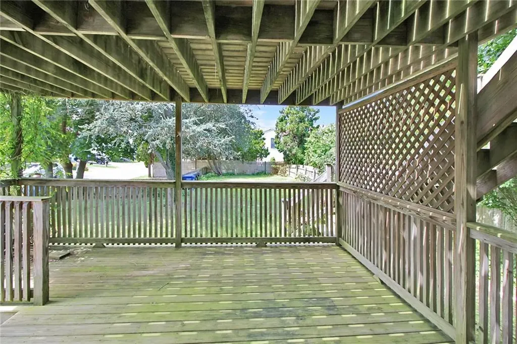 25 Annandale Road Newport RI 02840