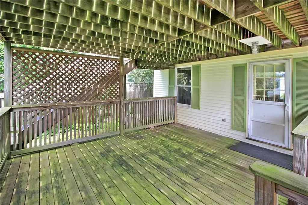 25 Annandale Road Newport RI 02840