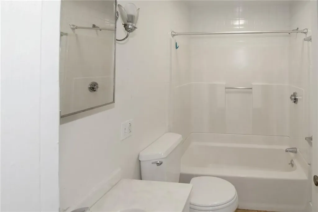 25 Annandale Road Newport RI 02840