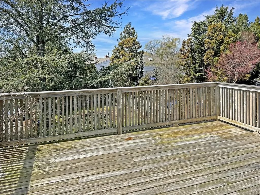 25 Annandale Road Newport RI 02840