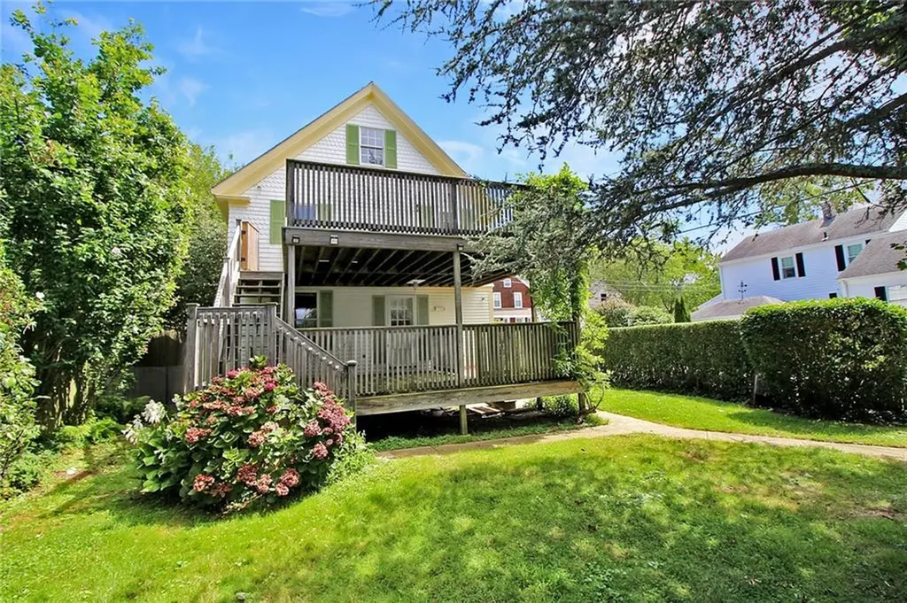25 Annandale Road Newport RI 02840