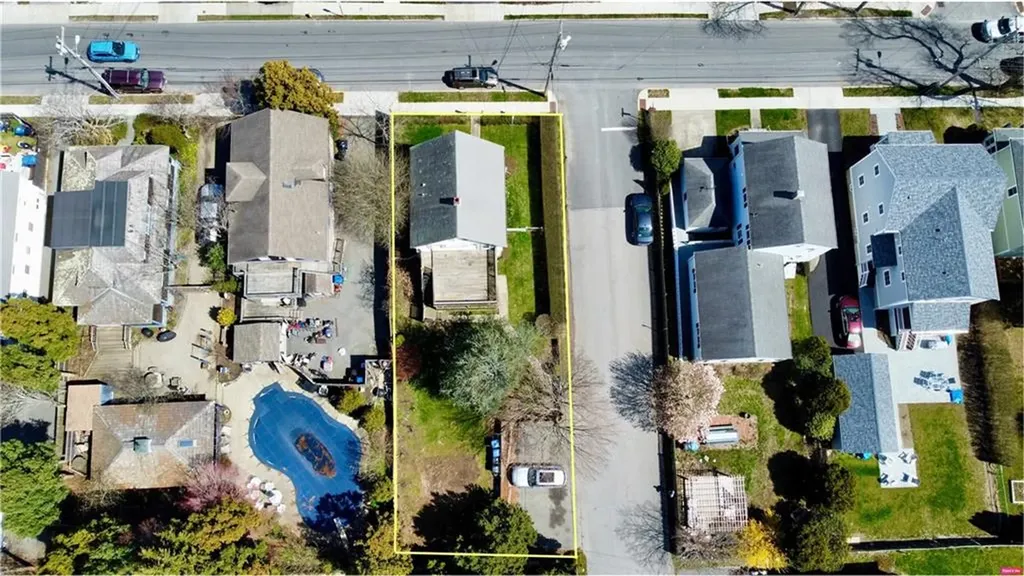 25 Annandale Road Newport RI 02840