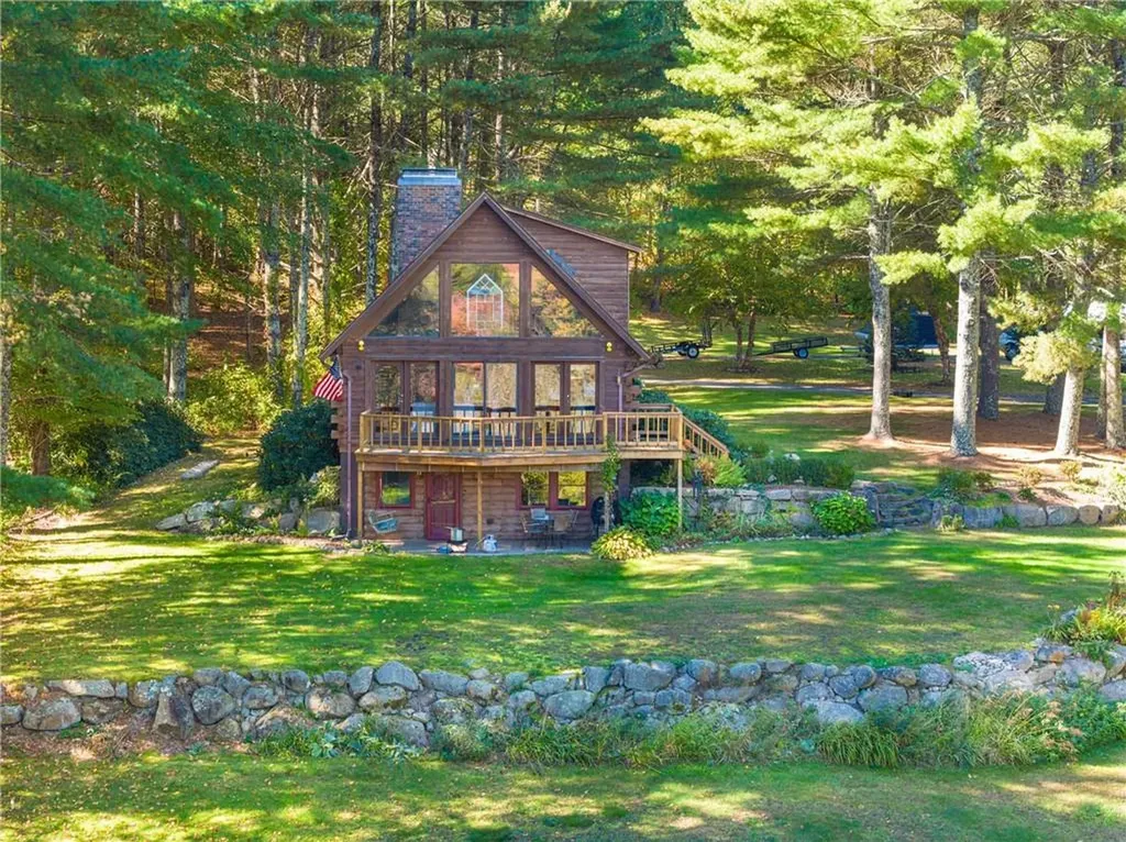 9 Charnley Avenue Hopkinton RI 02832