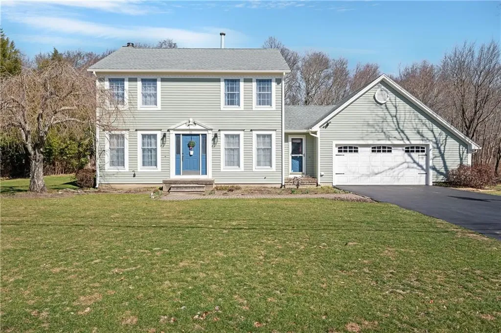 15 Field Court North Kingstown RI 02852