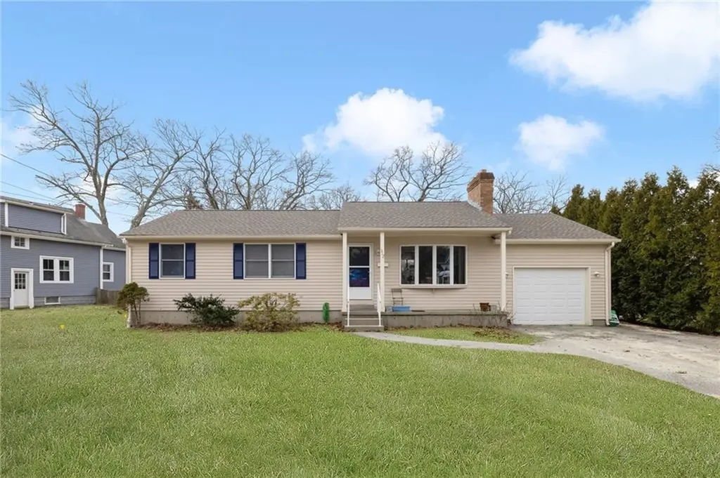 312 Church Avenue Warwick RI 02889
