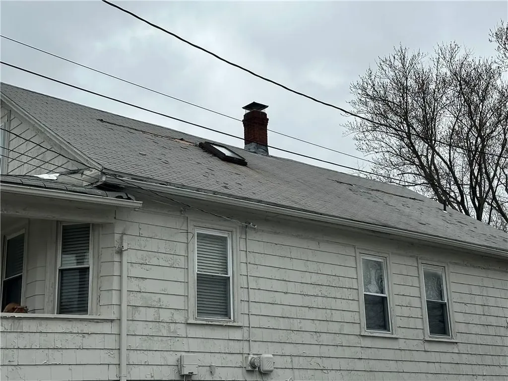 15 Lark Avenue Cranston RI 02920