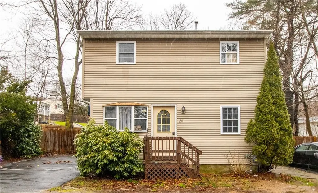 20 Woodbine Street West Warwick RI 02893