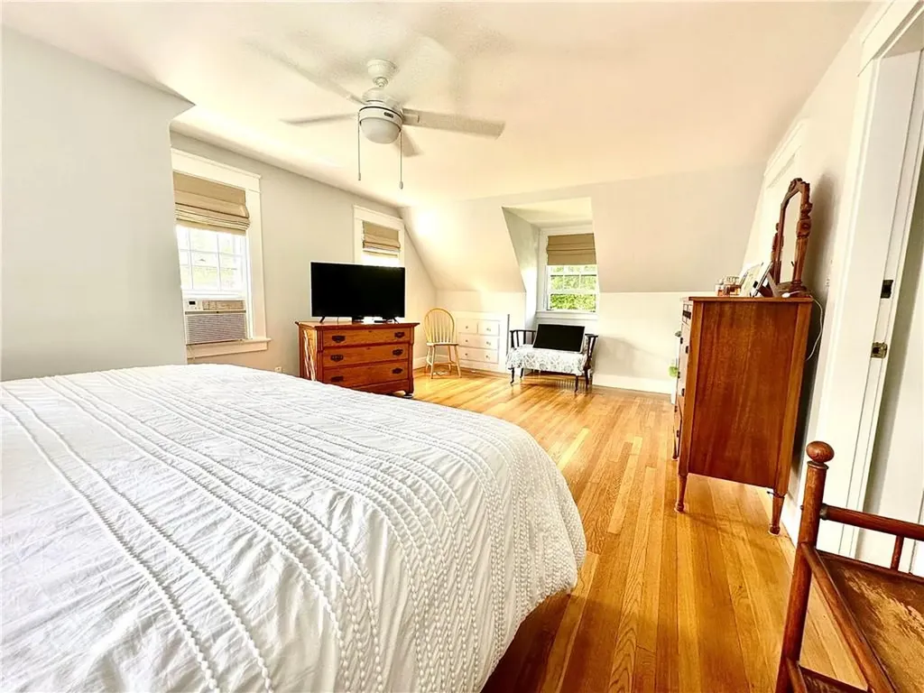 58 Eustis Avenue Newport RI 02840