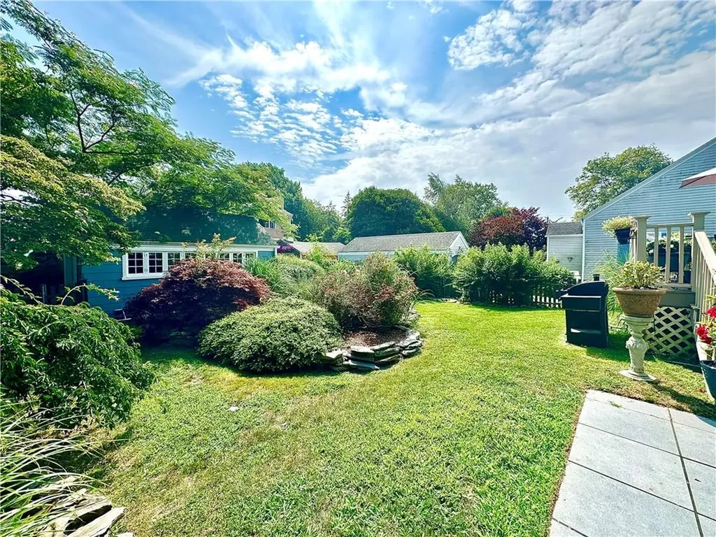 58 Eustis Avenue Newport RI 02840