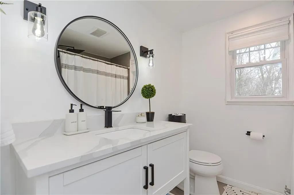 20 Rowena Drive Johnston RI 02919