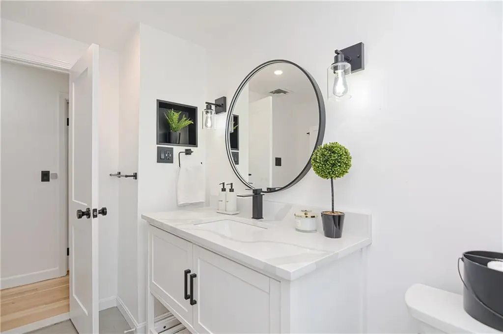 20 Rowena Drive Johnston RI 02919