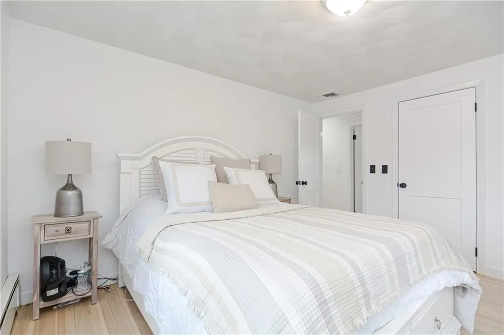 20 Rowena Drive Johnston RI 02919