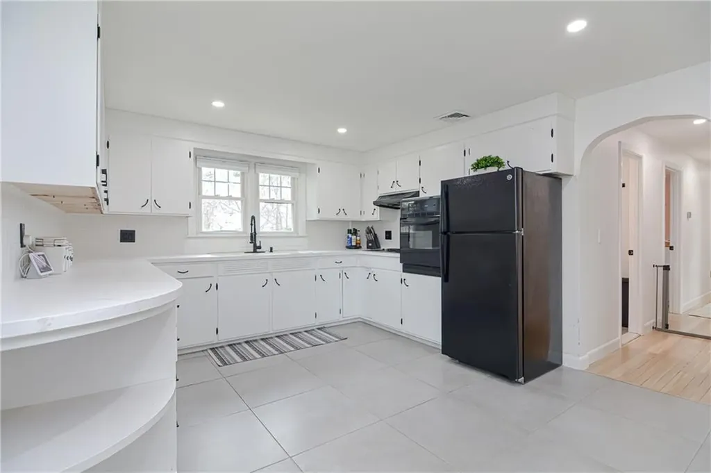 20 Rowena Drive Johnston RI 02919